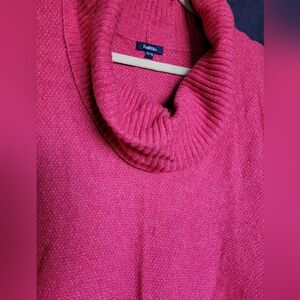 ✨️3/$25✨️ Reitmans Pink Cowl Neck Sweater
